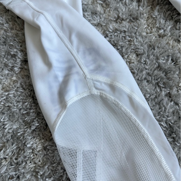 Lululemon Mesh Crop Leggings - Picture 7 of 11